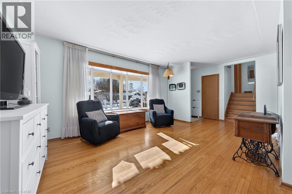 376 Greenbrook Drive, Kitchener, Ontario  N2M 4K4 - Photo 6 - 40804043