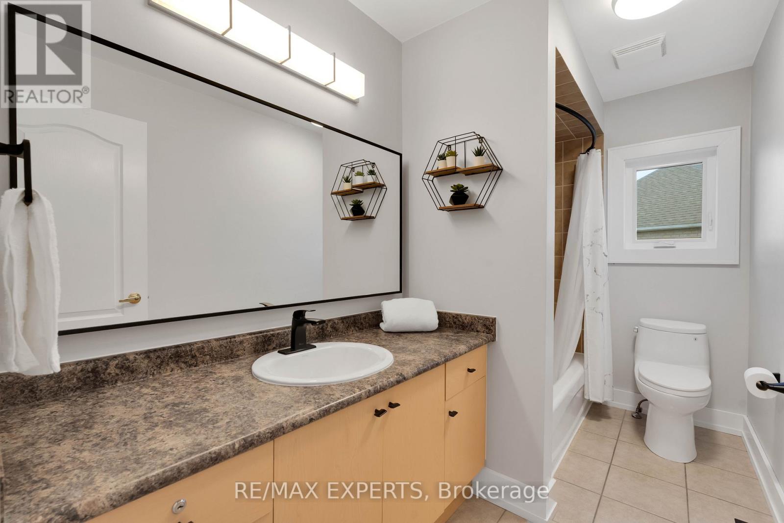 18 Flintwood Avenue, Caledon, Ontario  L7E 2W3 - Photo 26 - W12775006