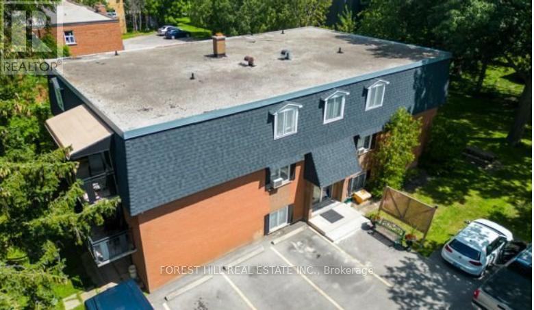 4 - 2128 Ghent Avenue, Burlington, Ontario  L7L 5B9 - Photo 14 - W12775090