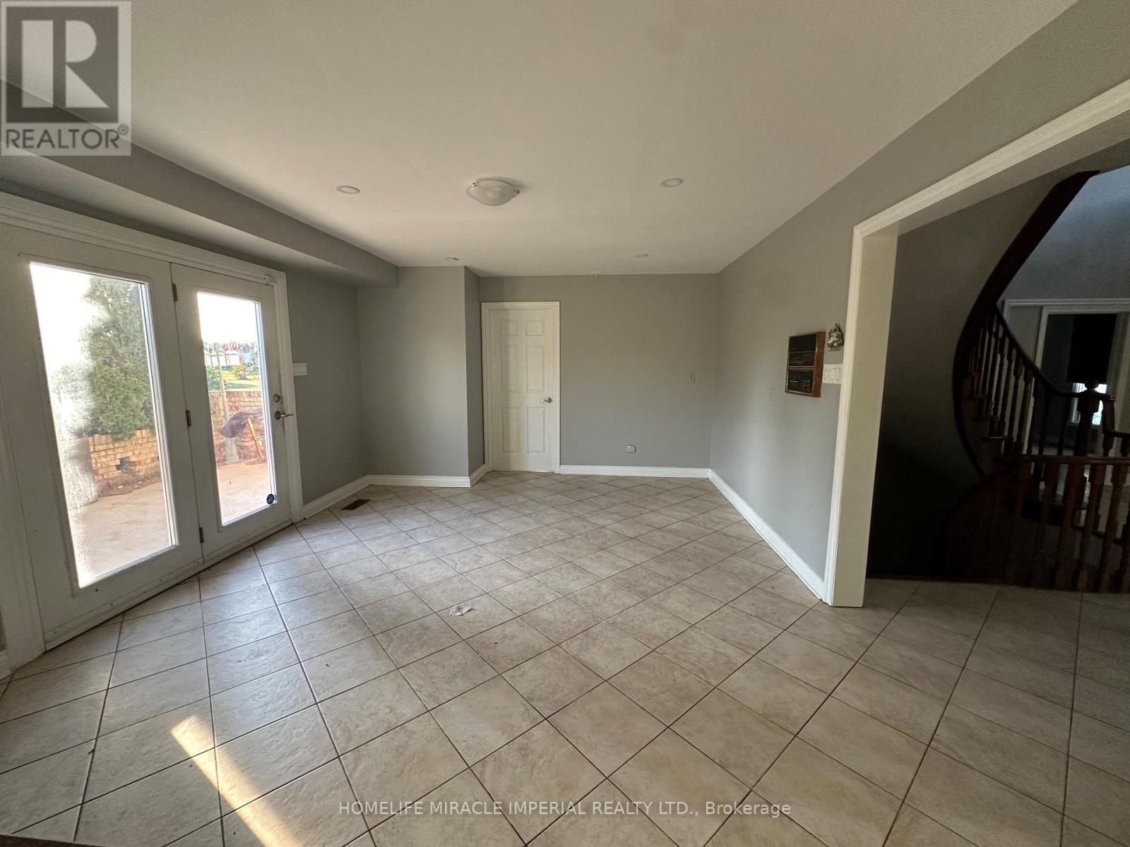 4 Bellini Avenue, Brampton, Ontario  L6P 0X7 - Photo 3 - W12775110