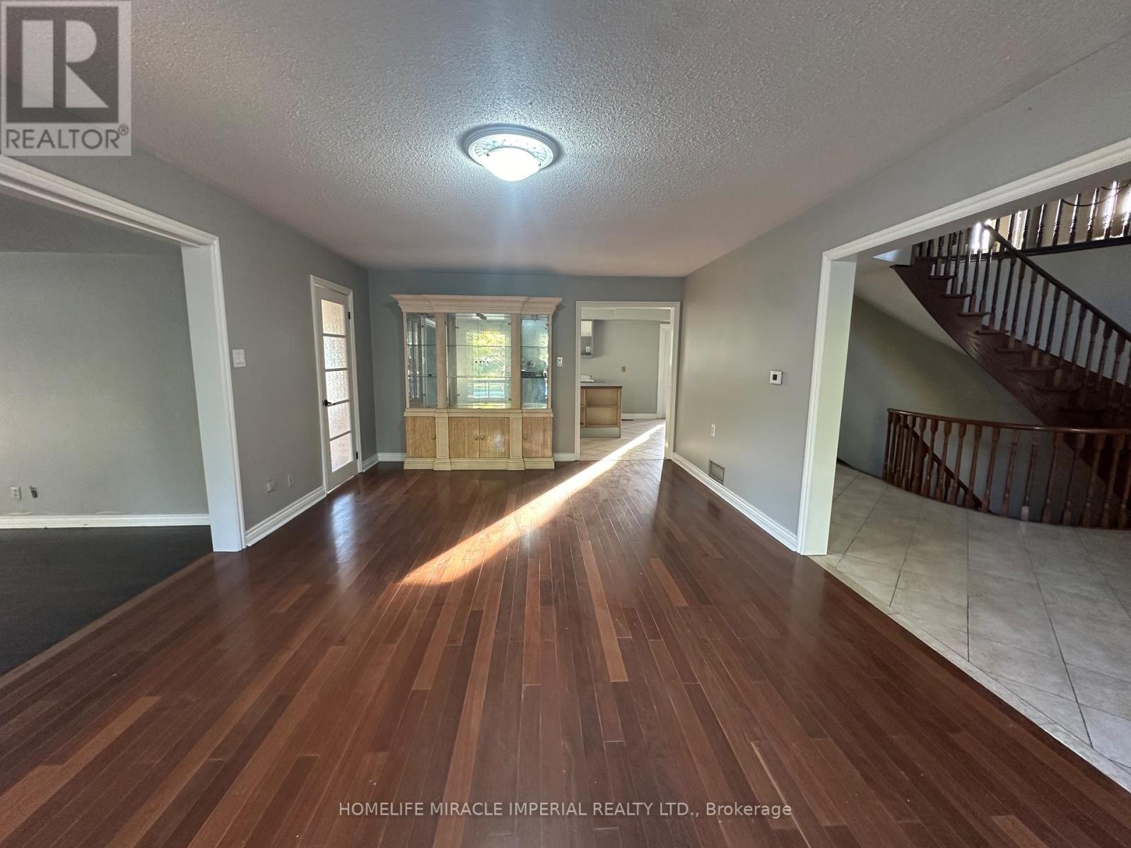 4 Bellini Avenue, Brampton, Ontario  L6P 0X7 - Photo 9 - W12775110