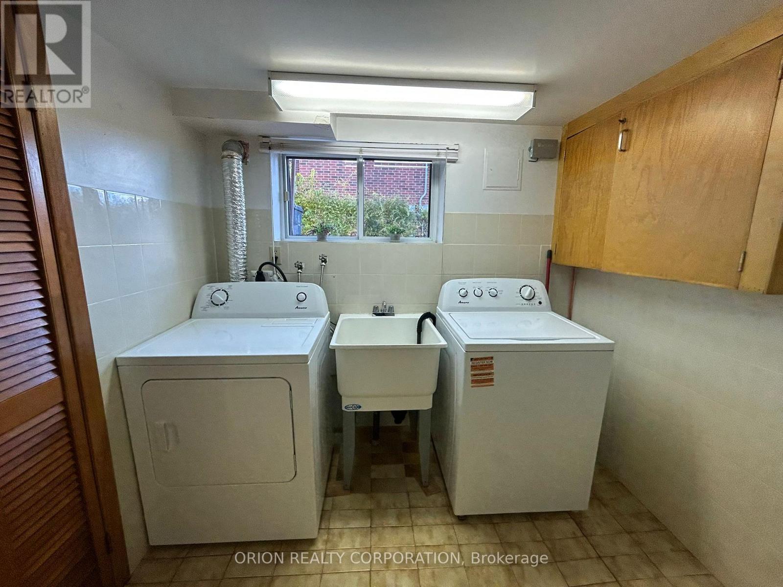 252 Viewmount Avenue, Toronto, Ontario  M6B 1V2 - Photo 25 - W12775116