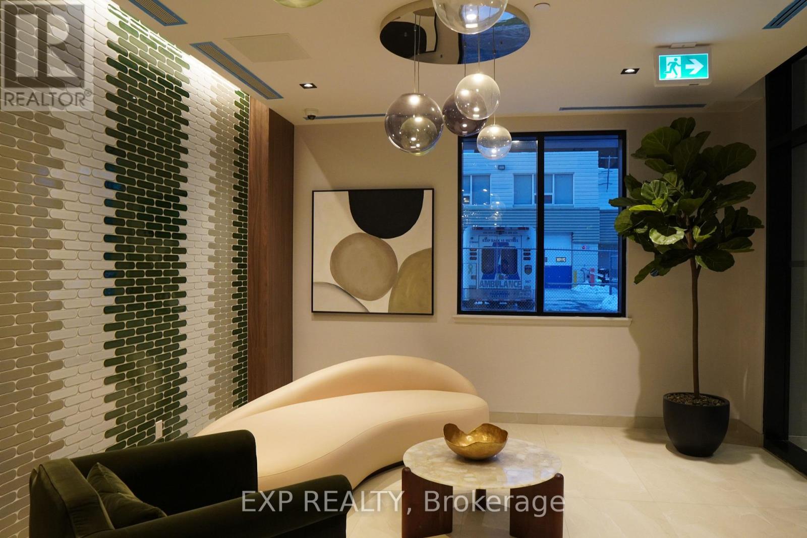 408 - 758 Dovercourt Road, Toronto, Ontario  M6H 2X2 - Photo 11 - W12775130