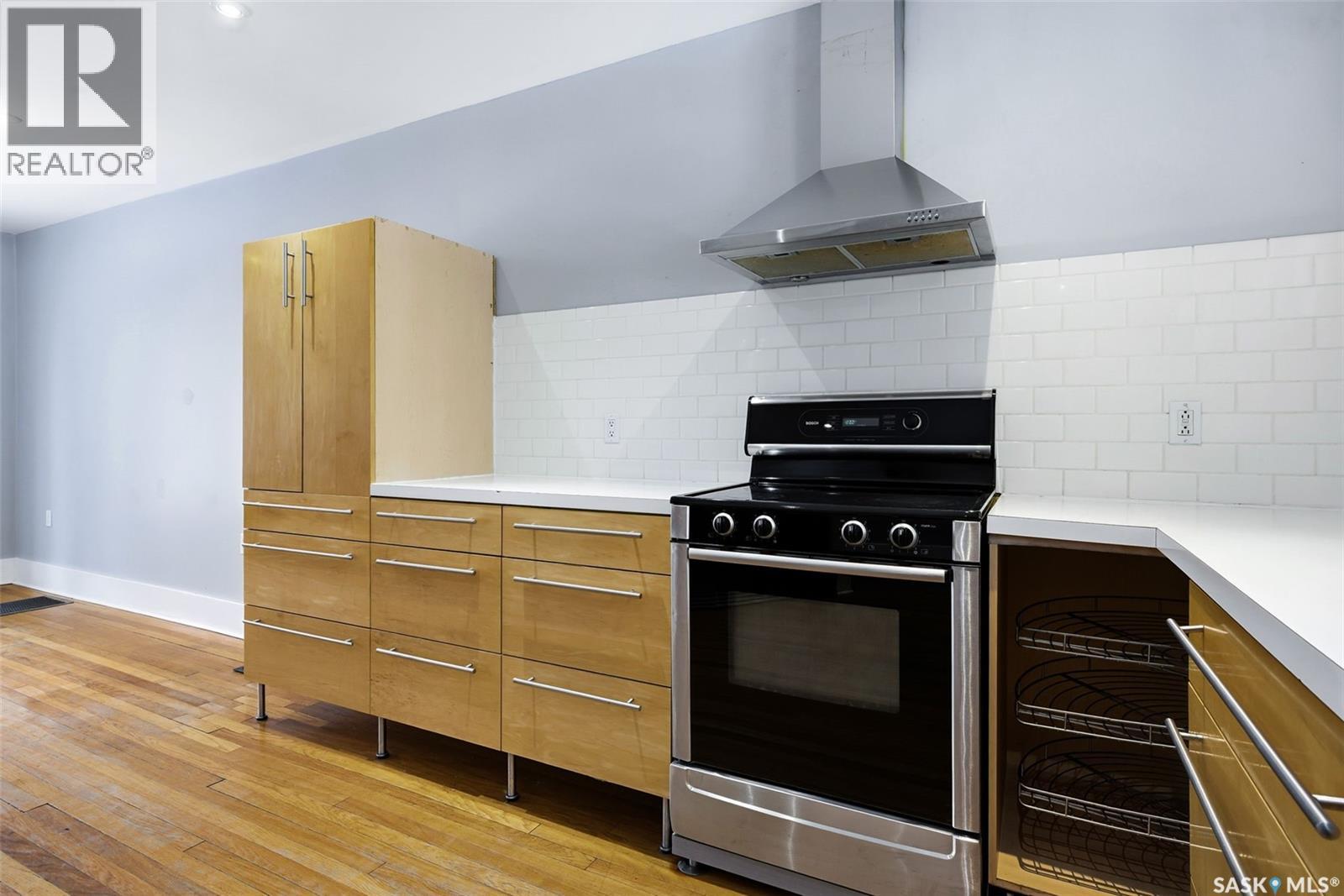 2255 Montreal Street, Regina, Saskatchewan  S4P 1L7 - Photo 8 - SK028242