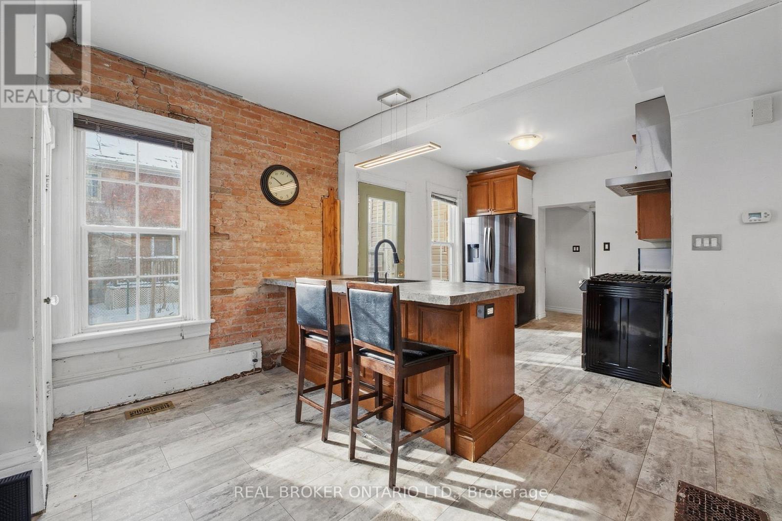 58 Queen Street N, Norfolk, Ontario  N3Y 3Y3 - Photo 8 - X12775034