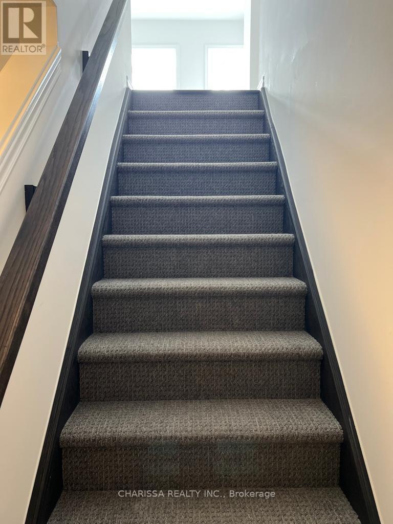 102 - 461 Blackburn Drive, Brantford, Ontario  N3T 0W9 - Photo 9 - X12775102