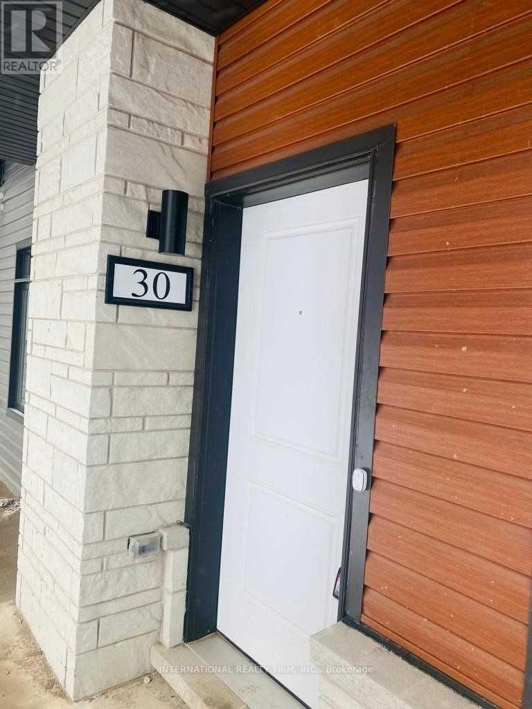 30 - 2 Willow Street, Brant, Ontario  N3L 0K7 - Photo 2 - X12775104
