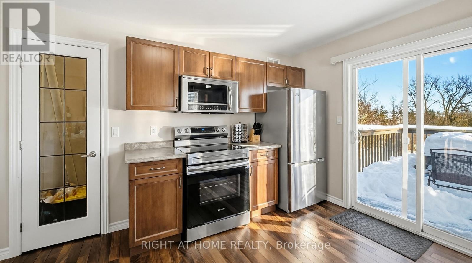 73 Frank Street, Belleville, Ontario  K8P 3V5 - Photo 14 - X12775108