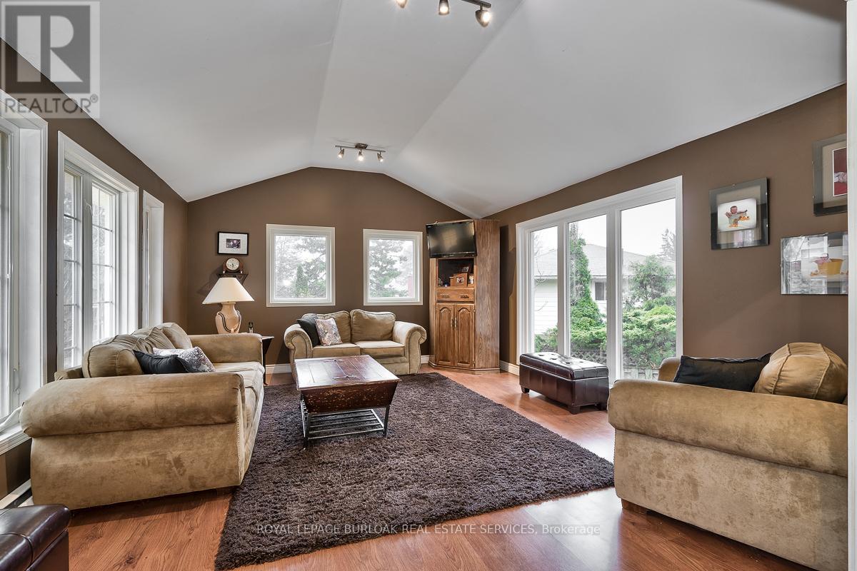 5 Bayview Avenue, Hamilton, Ontario  L9H 4W8 - Photo 16 - X12775112