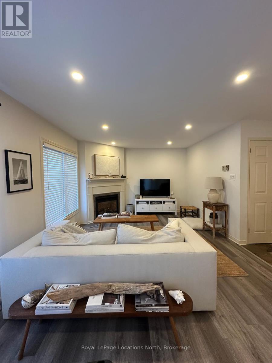 378 Mariners Way, Collingwood, Ontario  L9Y 5C7 - Photo 3 - S12774012