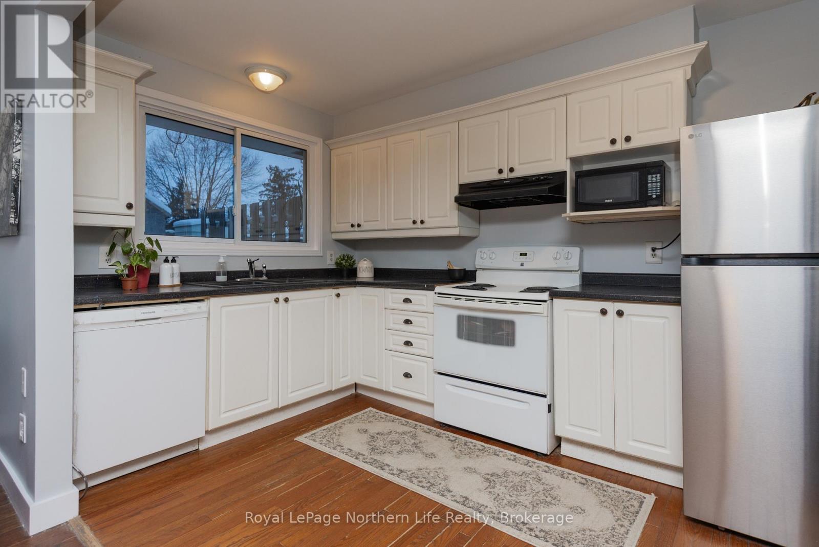 21 Blair Street, North Bay, Ontario  P1A 3V9 - Photo 10 - X12775418