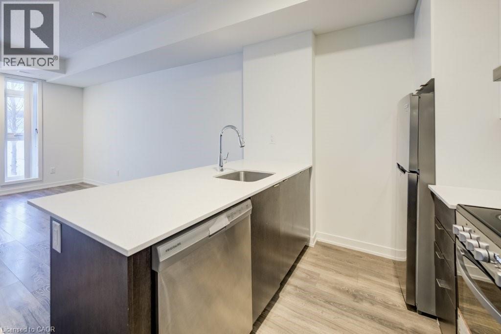 90 Canon Jackson Drive Unit# 103, Toronto, Ontario  M6M 0C1 - Photo 8 - 40804202