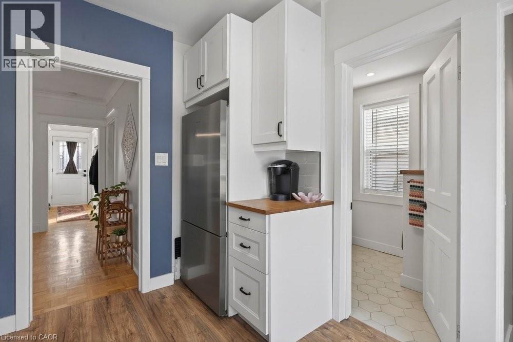 19 Huxley Avenue N, Hamilton, Ontario  L8H 4P1 - Photo 12 - 40804178