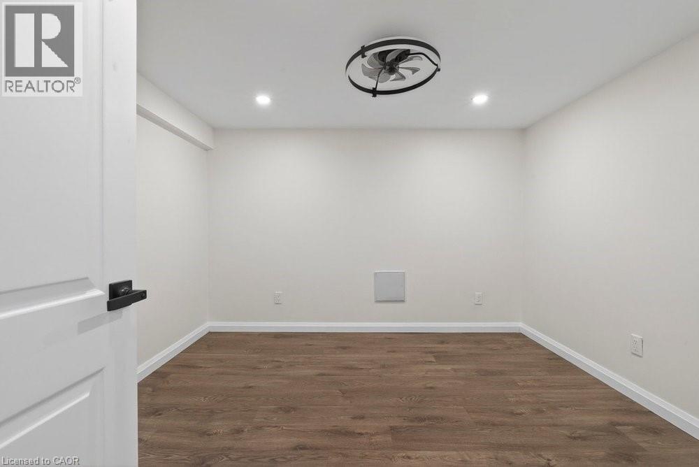 19 Huxley Avenue N, Hamilton, Ontario  L8H 4P1 - Photo 26 - 40804178