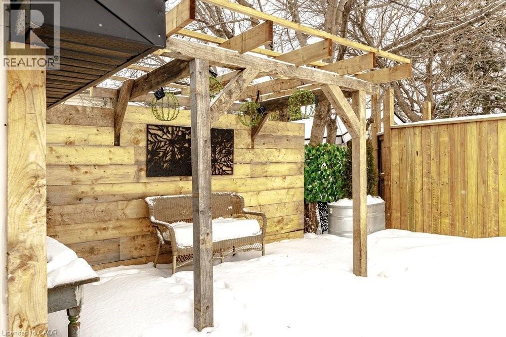 19 Huxley Avenue N, Hamilton, Ontario  L8H 4P1 - Photo 33 - 40804178