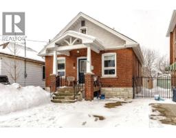 19 HUXLEY Avenue N, Hamilton, Ontario