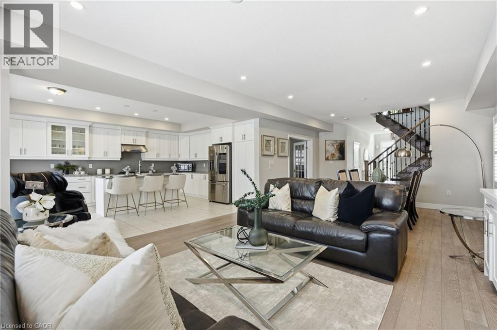 123 Dulgaren Street, Hamilton, Ontario  L8W 3Y8 - Photo 9 - 40803915