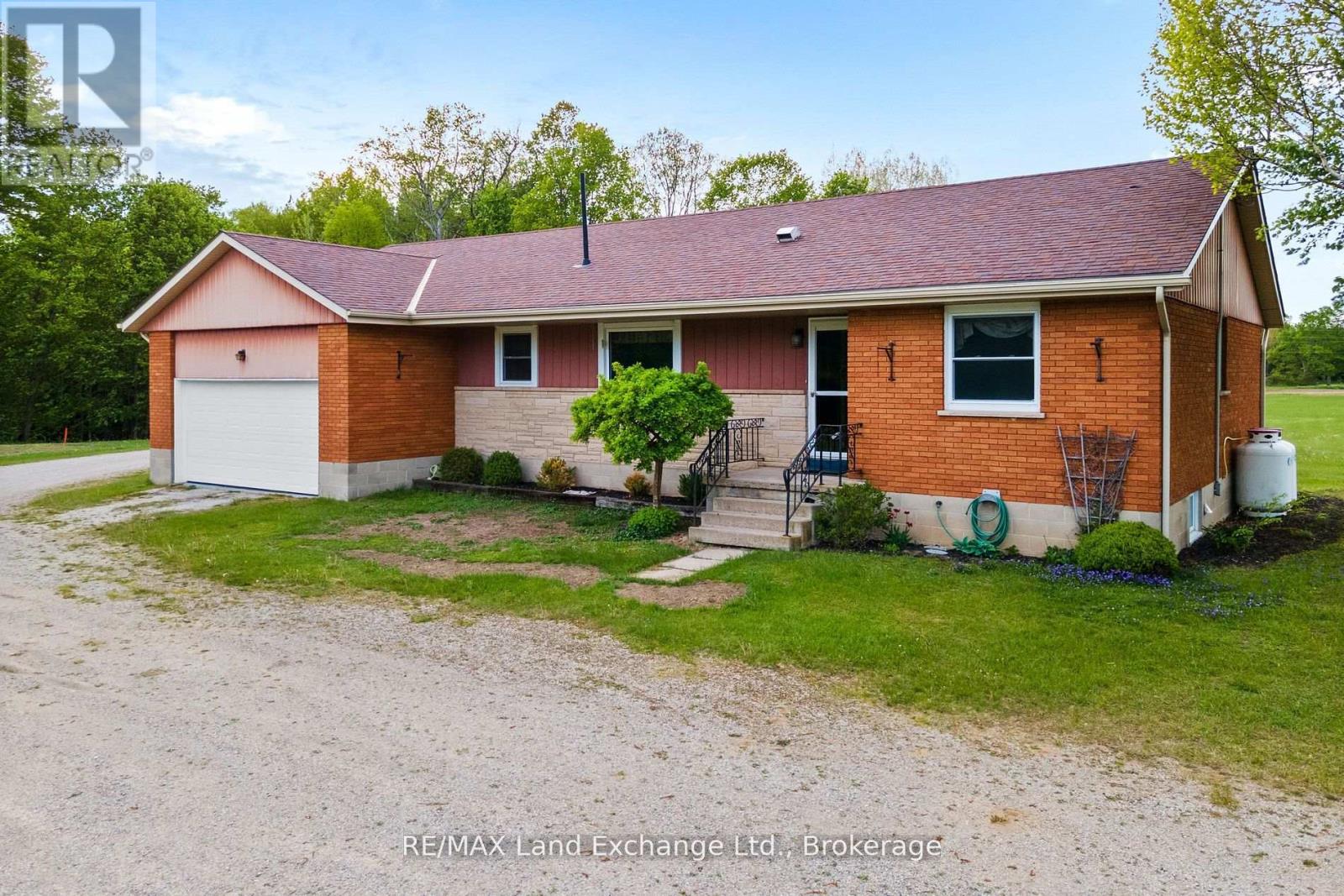 59 Denny's Dam Road, South Bruce Peninsula, Ontario  N0H 2L0 - Photo 2 - X12775256