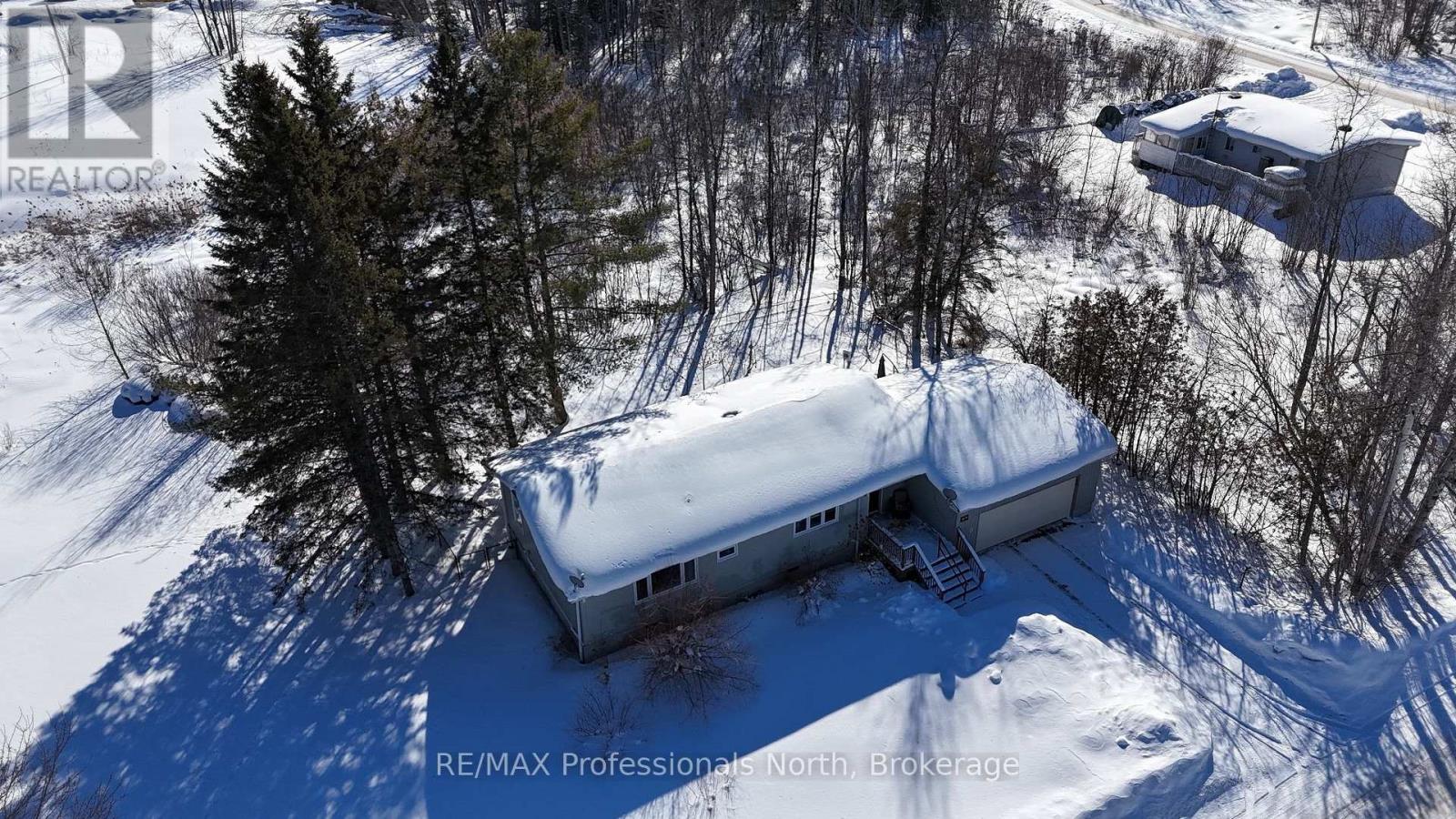 16 Anson Street, Minden Hills, Ontario  K0M 2K0 - Photo 29 - X12775386