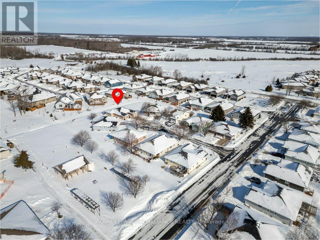 9 Quaker Court, Prince Edward County (Wellington Ward), Ontario  K0K 3L0 - Photo 42 - X12775292