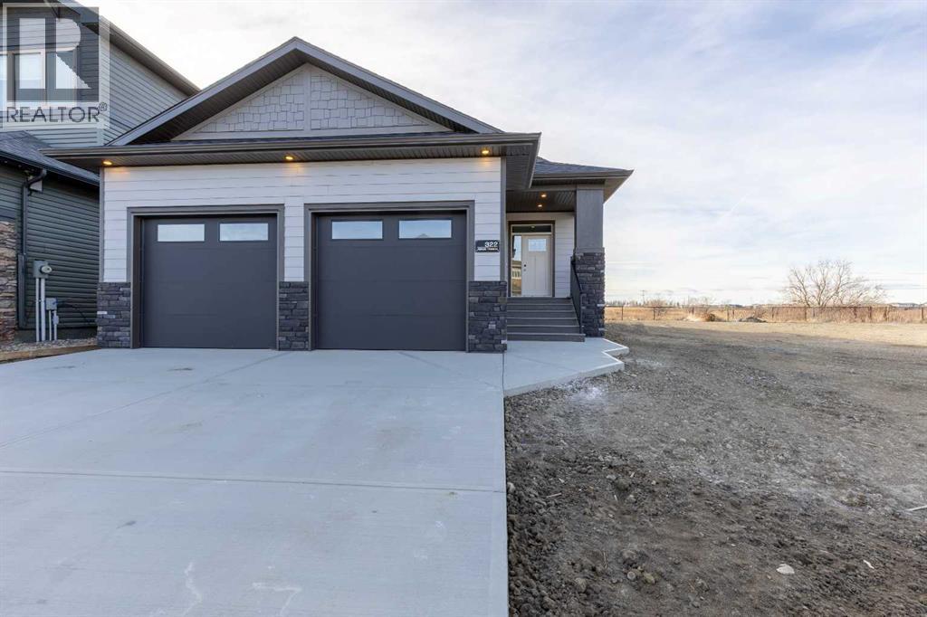 322 Canyon Meadows Road W, Lethbridge, Alberta