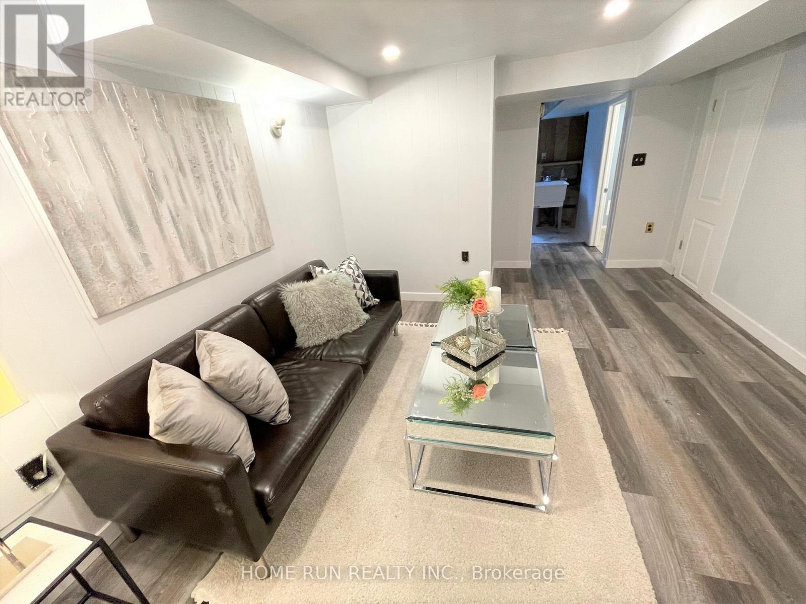 42 Walgate Avenue, Ottawa, Ontario  K2E 6M2 - Photo 33 - X12775202