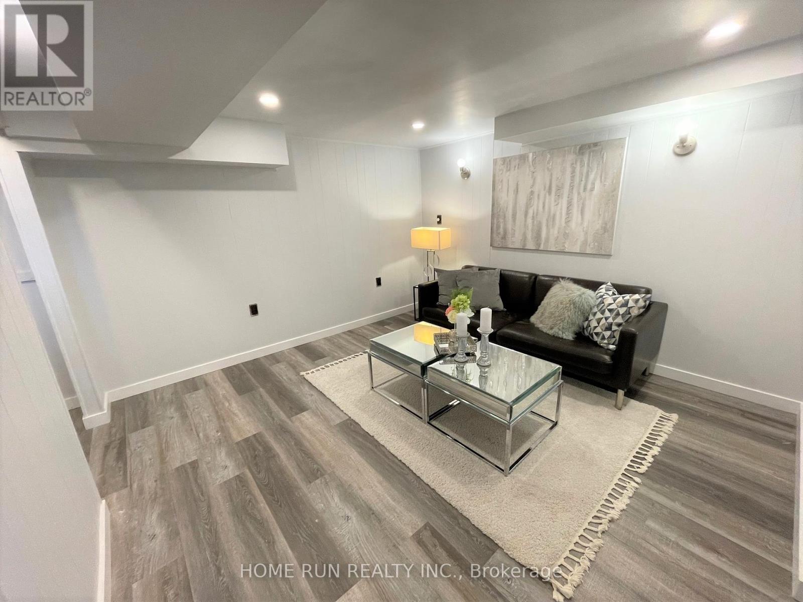 42 Walgate Avenue, Ottawa, Ontario  K2E 6M2 - Photo 36 - X12775202