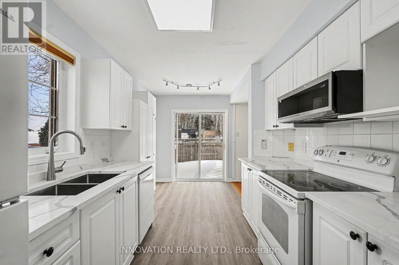 70 Cohen Avenue, Ottawa, Ontario  K2L 4G4 - Photo 4 - X12775354