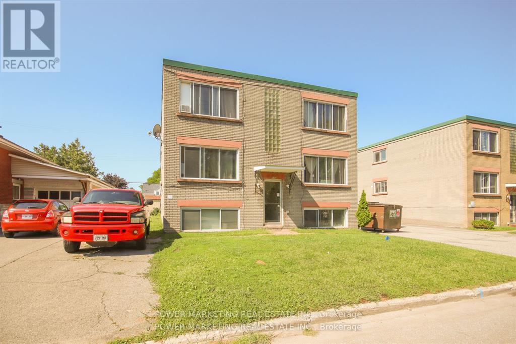656 De L'eglise Street, Ottawa, Ontario  K1K 3K2 - Photo 2 - X12775440