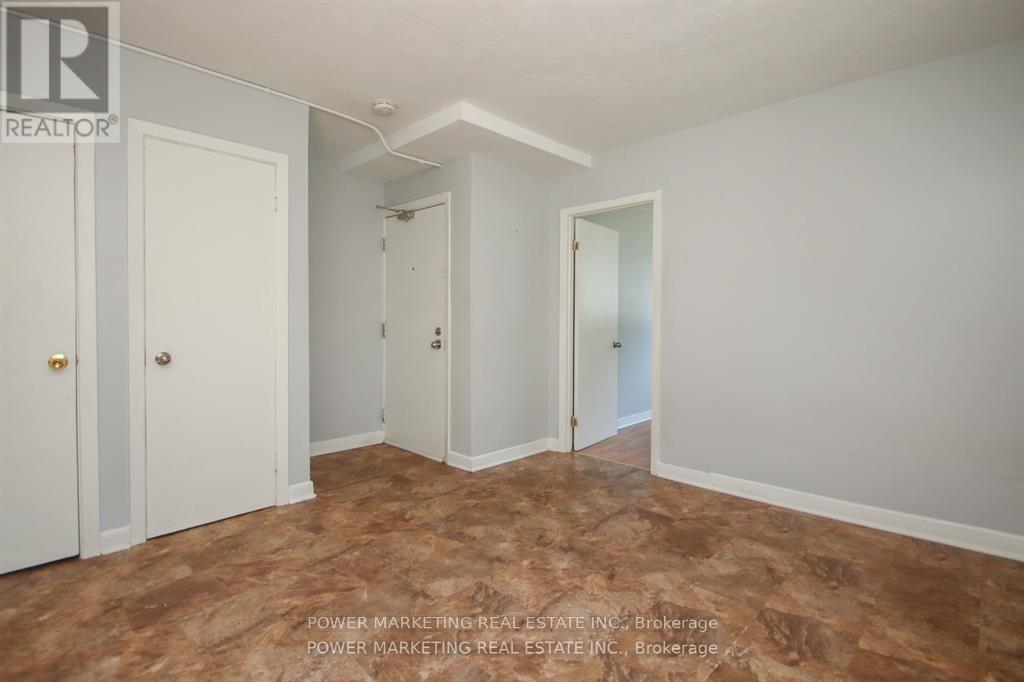 656 De L'eglise Street, Ottawa, Ontario  K1K 3K2 - Photo 7 - X12775440