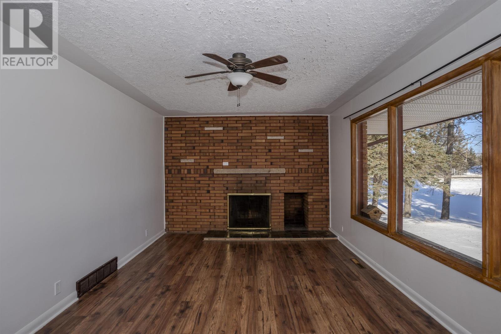 2995 Oliver Rd, Thunder Bay, Ontario  P7G 1S4 - Photo 10 - TB2600204