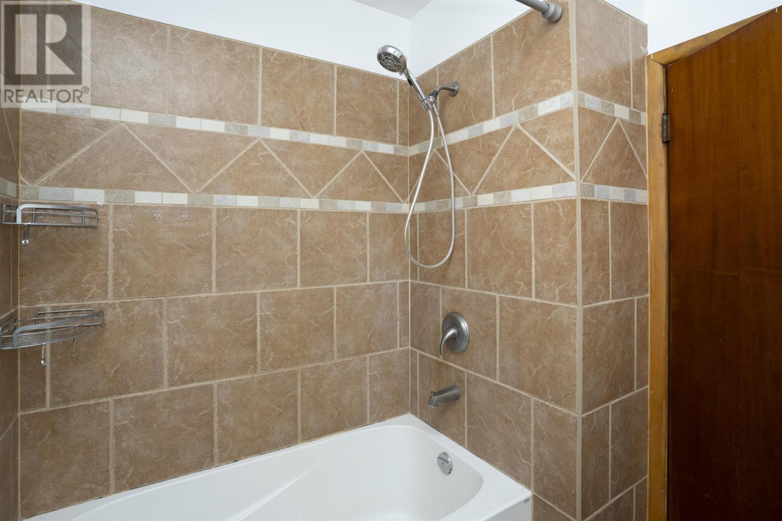 2995 Oliver Rd, Thunder Bay, Ontario  P7G 1S4 - Photo 25 - TB2600204