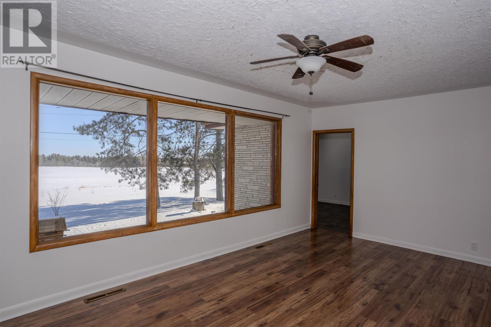 2995 Oliver Rd, Thunder Bay, Ontario  P7G 1S4 - Photo 8 - TB2600204