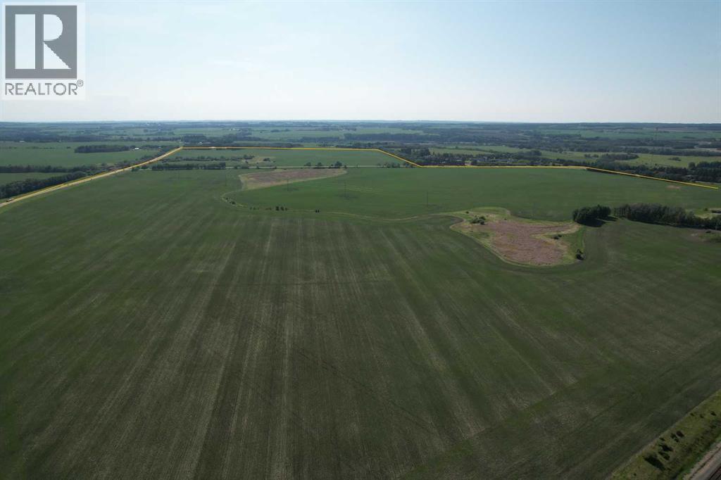 On Township Road 381, Rural Red Deer County, Alberta  T4N 5E4 - Photo 2 - A2267734