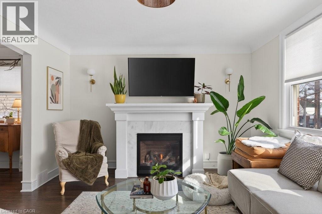 494 Upper Wentworth Street, Hamilton, Ontario  L9A 4T9 - Photo 7 - 40804017