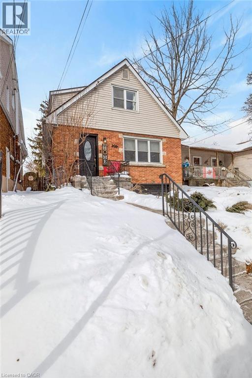 494 Upper Wentworth Street, Hamilton, Ontario  L9A 4T9 - Photo 2 - 40804017