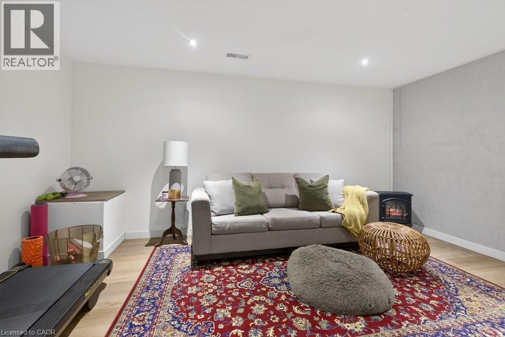 494 Upper Wentworth Street, Hamilton, Ontario  L9A 4T9 - Photo 41 - 40804017