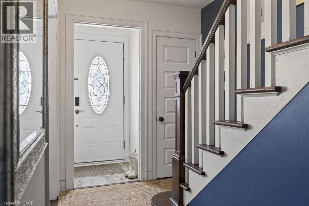 494 Upper Wentworth Street, Hamilton, Ontario  L9A 4T9 - Photo 4 - 40804017