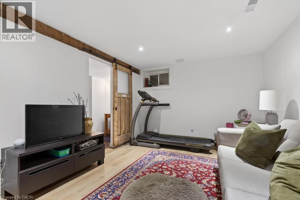 494 Upper Wentworth Street, Hamilton, Ontario  L9A 4T9 - Photo 40 - 40804017