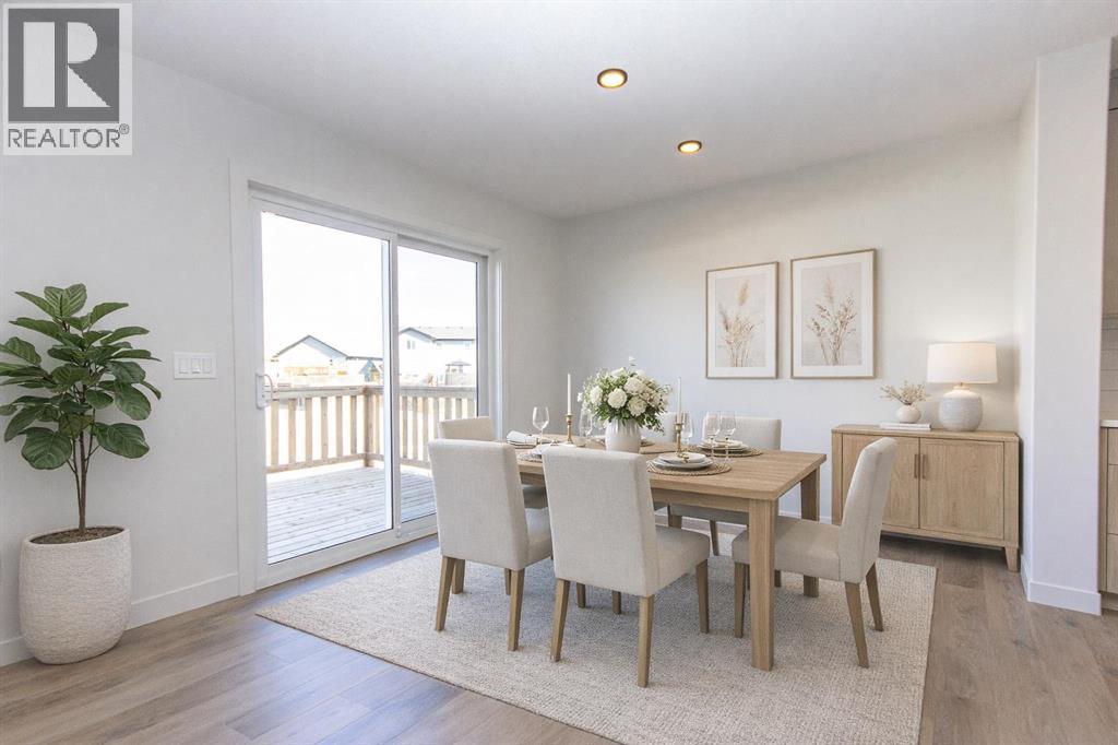 256 Augustus Way, Penhold, Alberta  T0M 1R0 - Photo 12 - A2277213