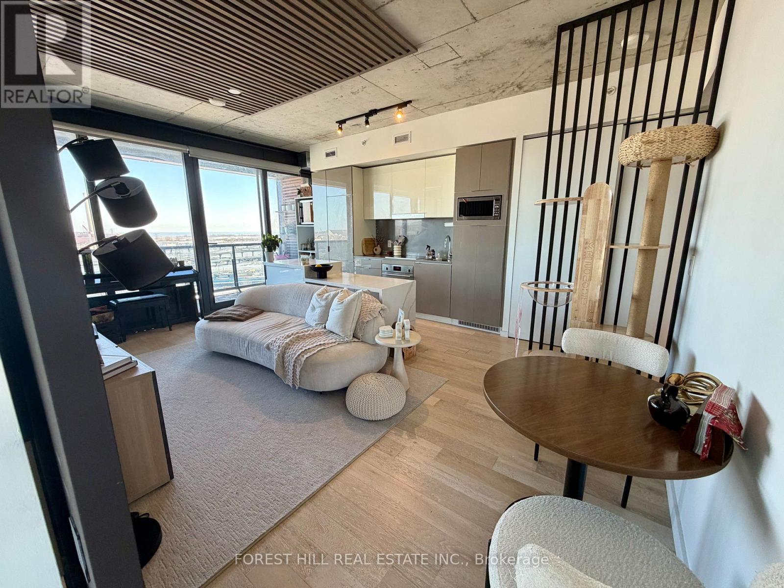 1706 - 170 Bayview Avenue, Toronto (Waterfront Communities), Ontario  M5A 0M4 - Photo 7 - C12775158