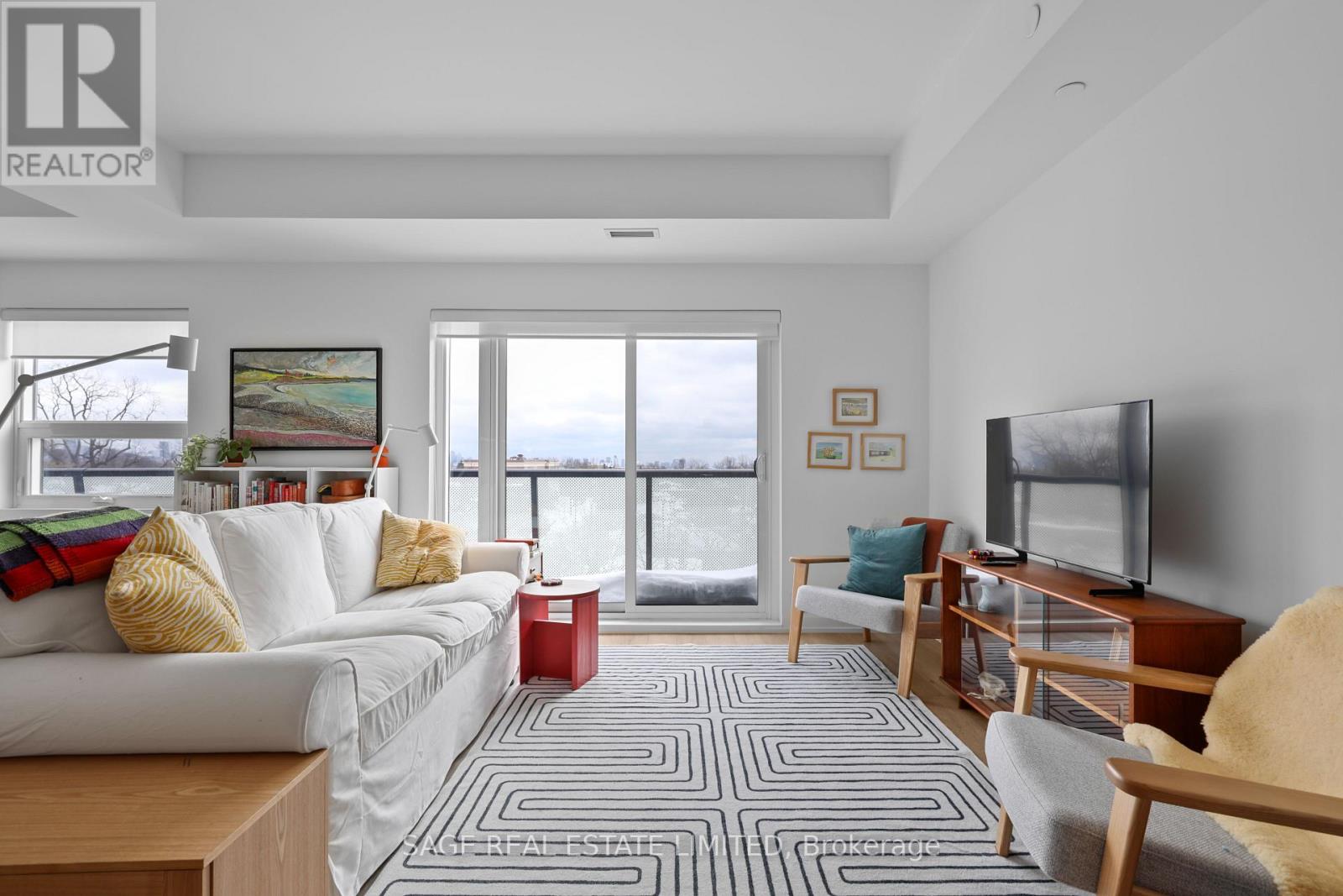 505 - 863 St Clair Avenue W, Toronto, Ontario  M6C 0B2 - Photo 13 - C12775200