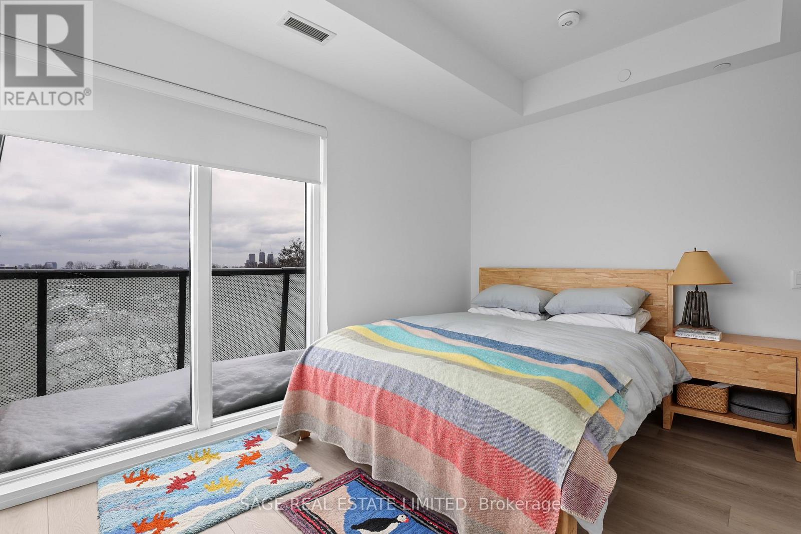 505 - 863 St Clair Avenue W, Toronto, Ontario  M6C 0B2 - Photo 24 - C12775200