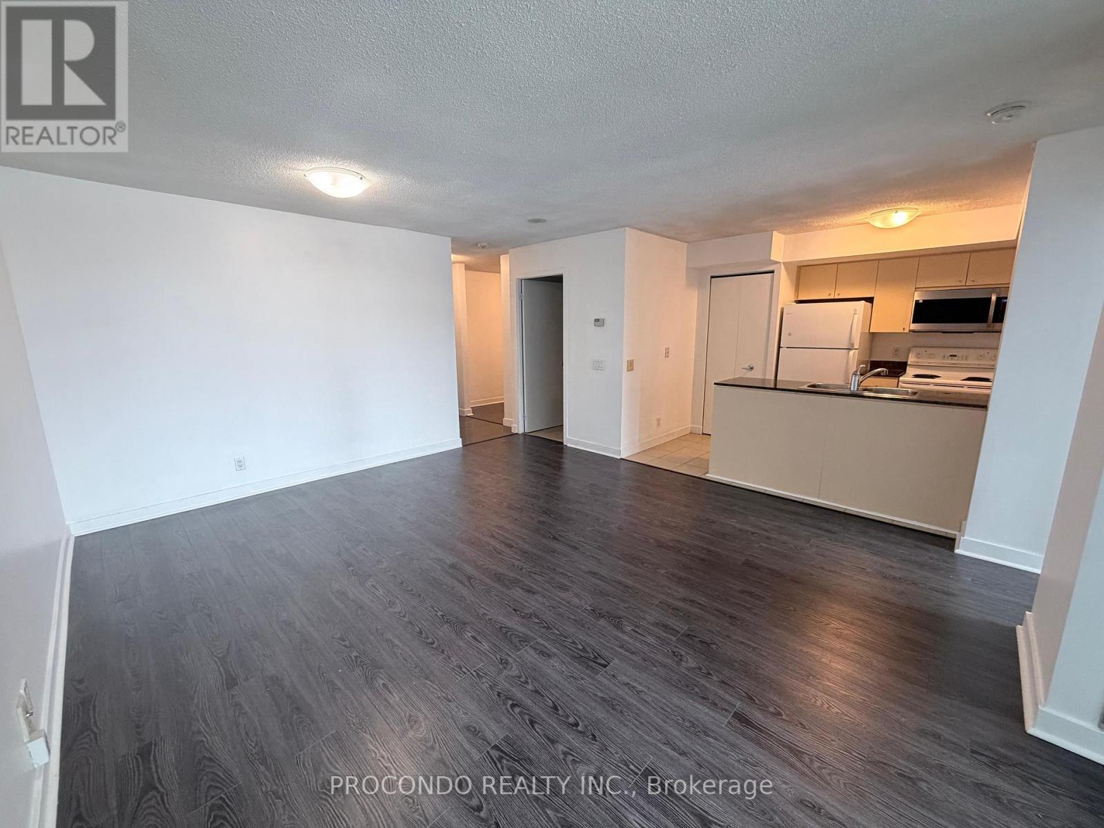 711 - 373 Front Street W, Toronto, Ontario  M5V 3R7 - Photo 5 - C12775288