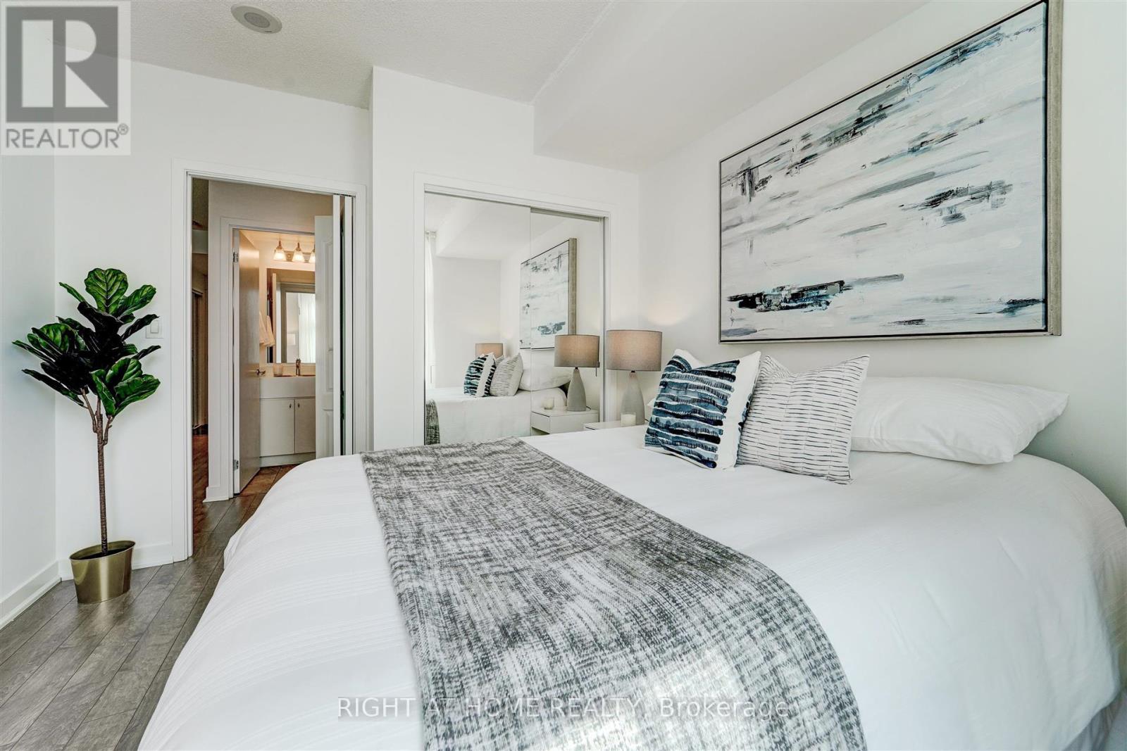 2001 - 10 Navy Wharf Court, Toronto, Ontario  M5V 3V2 - Photo 21 - C12775366