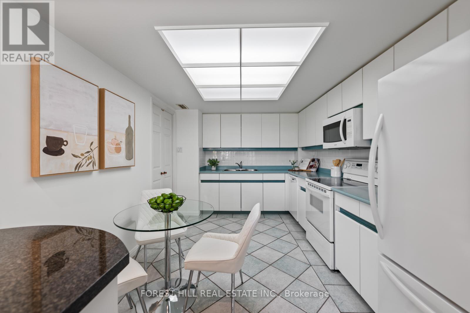 417 - 3900 Yonge Street, Toronto, Ontario  M4N 3N6 - Photo 7 - C12775438