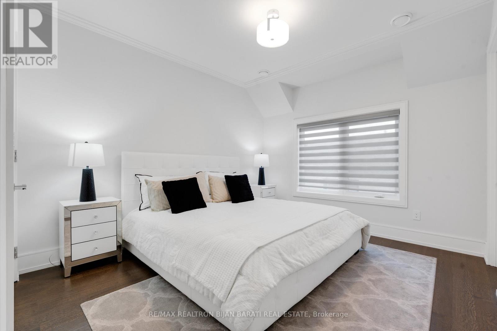 298 Hollywood Avenue, Toronto, Ontario  M2N 3L2 - Photo 34 - C12775448