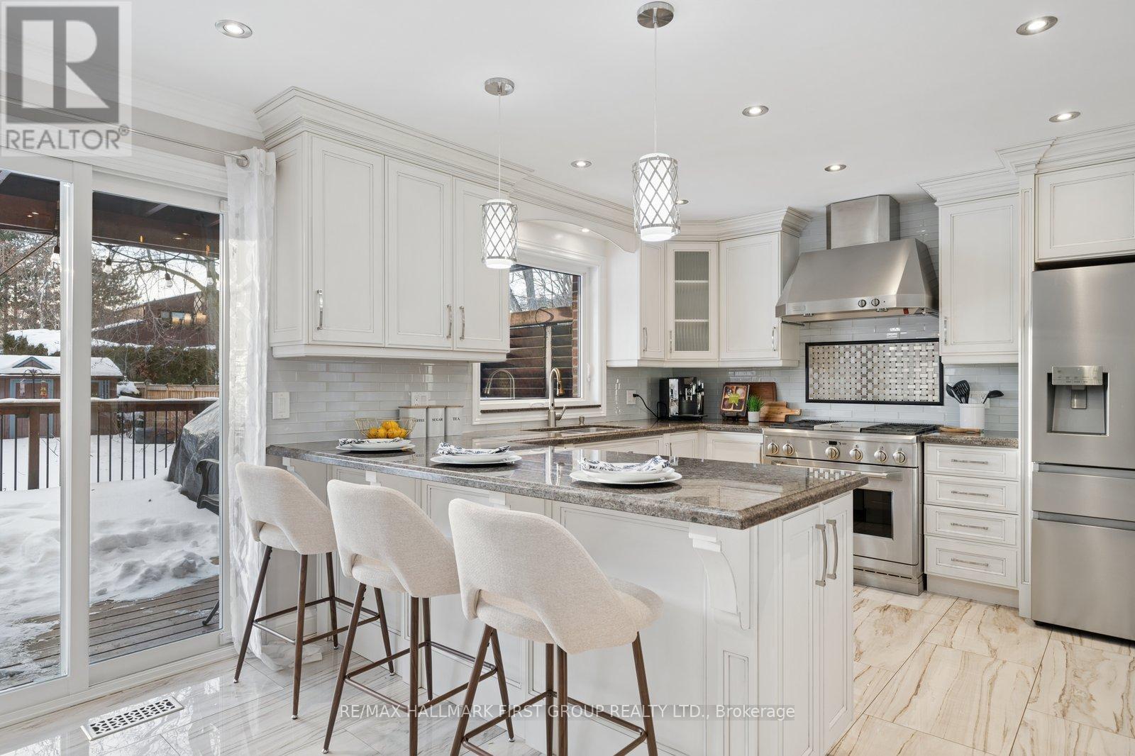 1910 Spruce Hill Road, Pickering, Ontario  L1V 1S7 - Photo 11 - E12775192