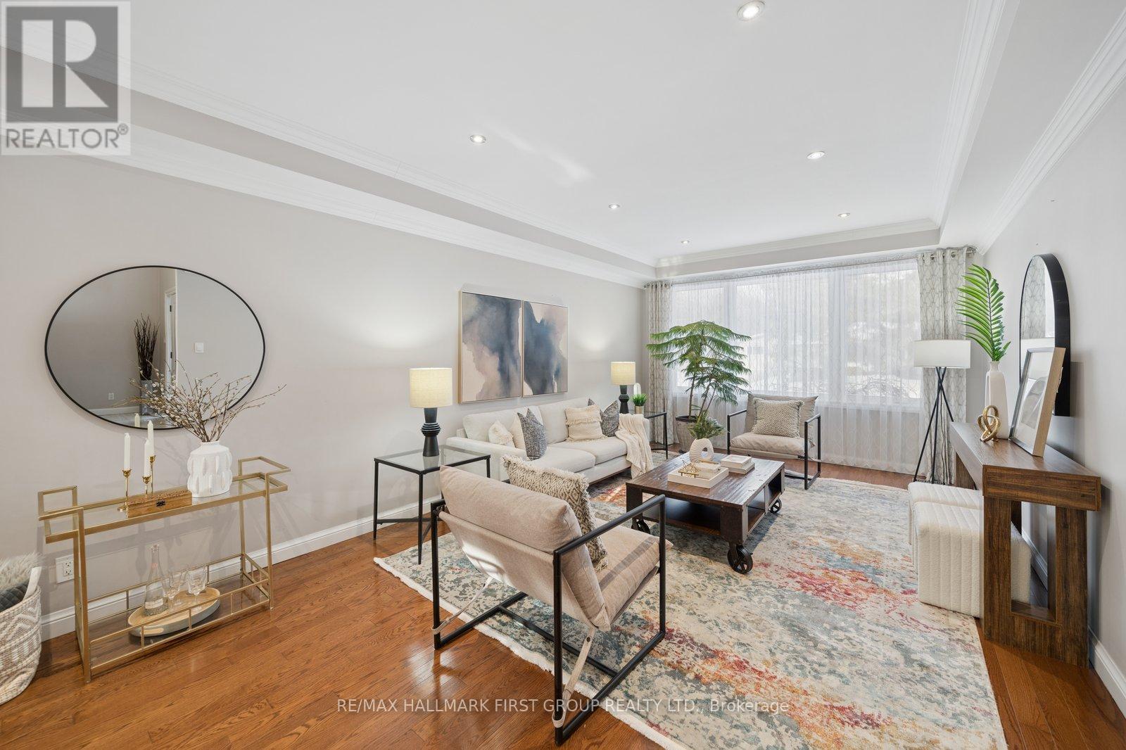 1910 Spruce Hill Road, Pickering, Ontario  L1V 1S7 - Photo 5 - E12775192