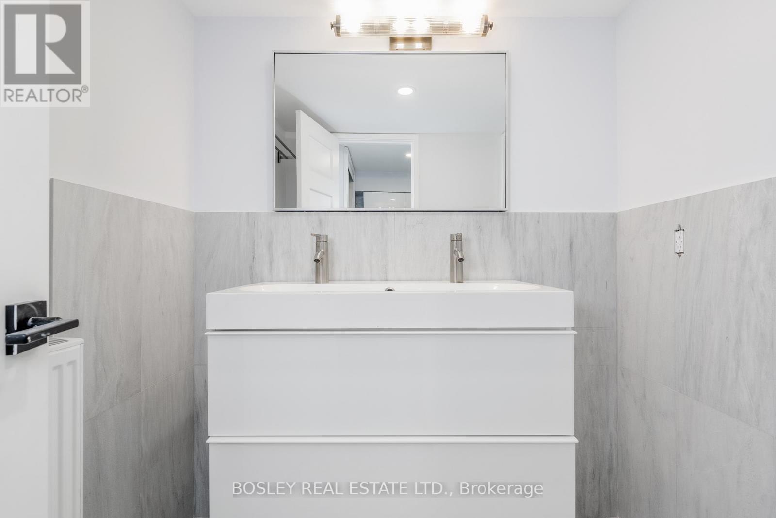 Lower - 9 Hambly Avenue, Toronto, Ontario  M4E 2R5 - Photo 37 - E12775214